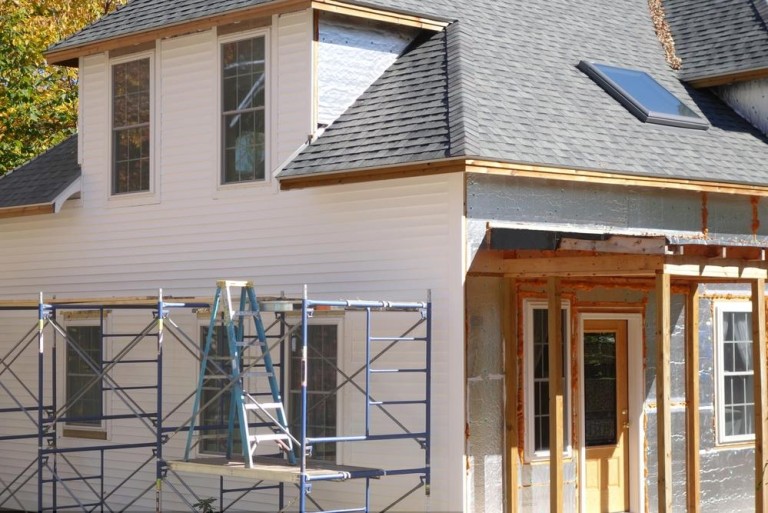 Rénovation de l'habitat à Mauzac, quels travaux confier aux experts ?